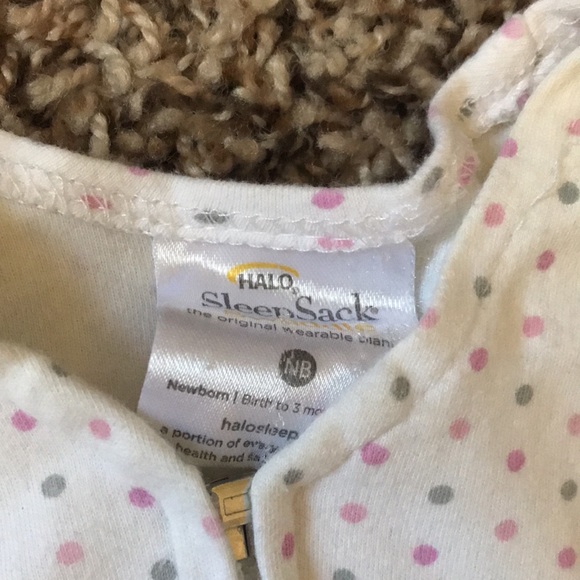 Swaddle - Picture 2 of 2